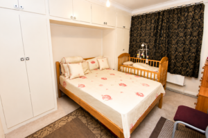 92 Wide Way, Mitcham