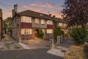 40 Thurleston Avenue, Morden